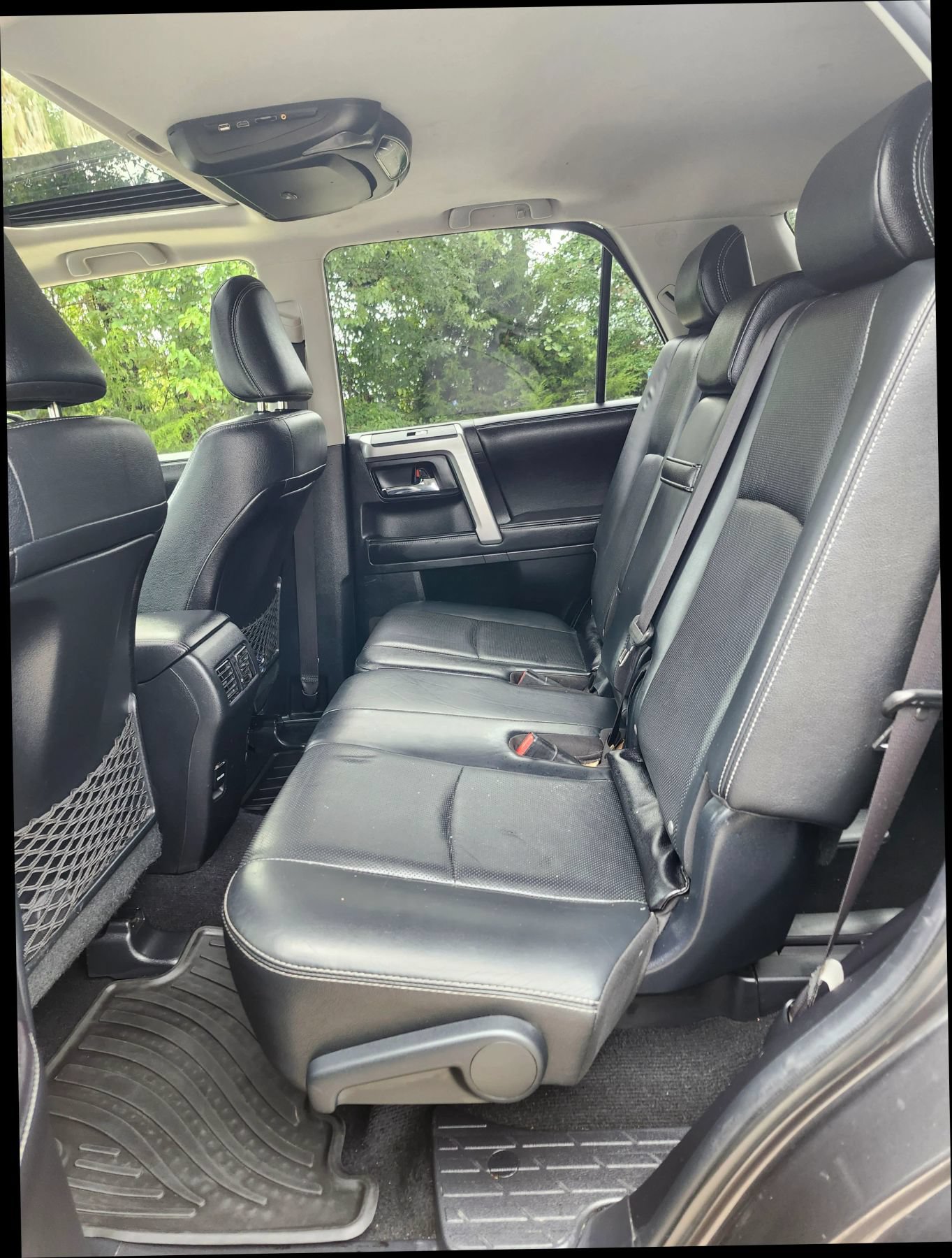 Used 2016 Toyota 4Runner Limited AWD/4WD image 13