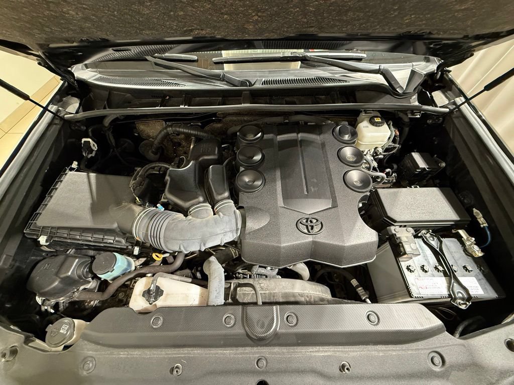 Certified 2024 Toyota 4Runner SR5 Premium AWD/4WD image 10
