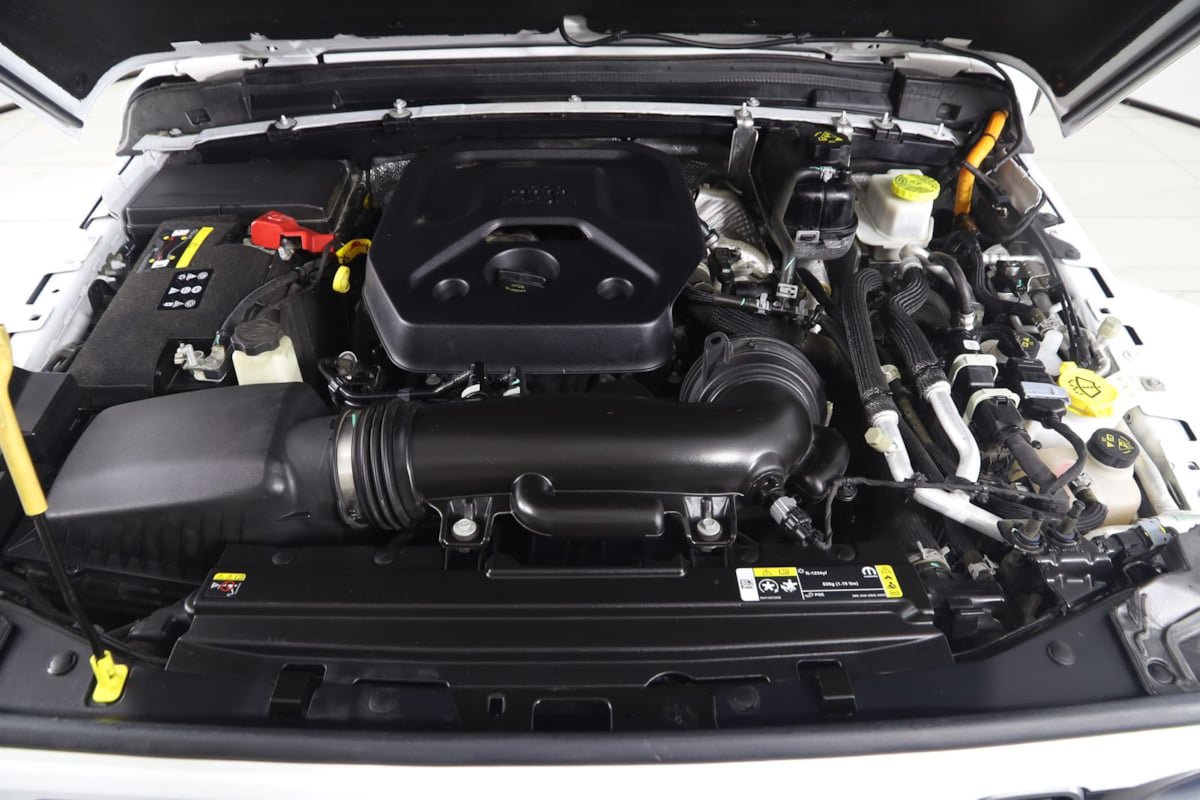 Used 2024 Jeep Wrangler Unlimited w/ Convenience Group AWD/4WD image 48
