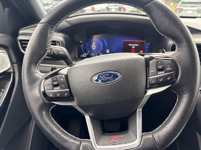 Used 2023 Ford Explorer ST w/ Equipment Group 401A AWD/4WD image 16