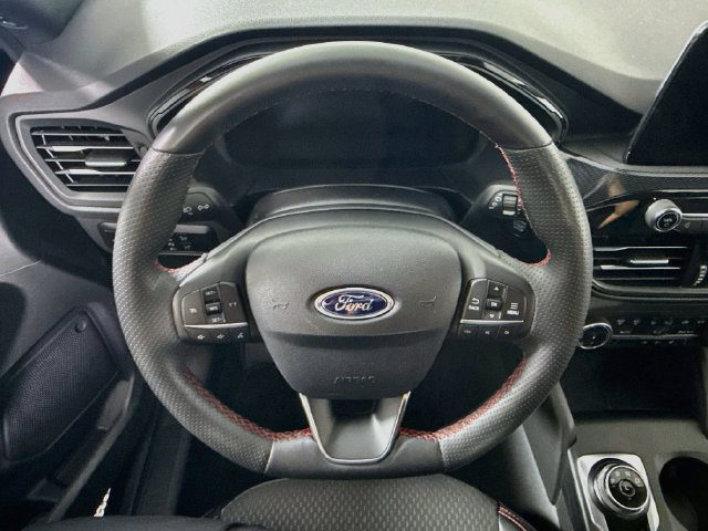 Used 2024 Ford Escape ST-Line AWD/4WD image 16