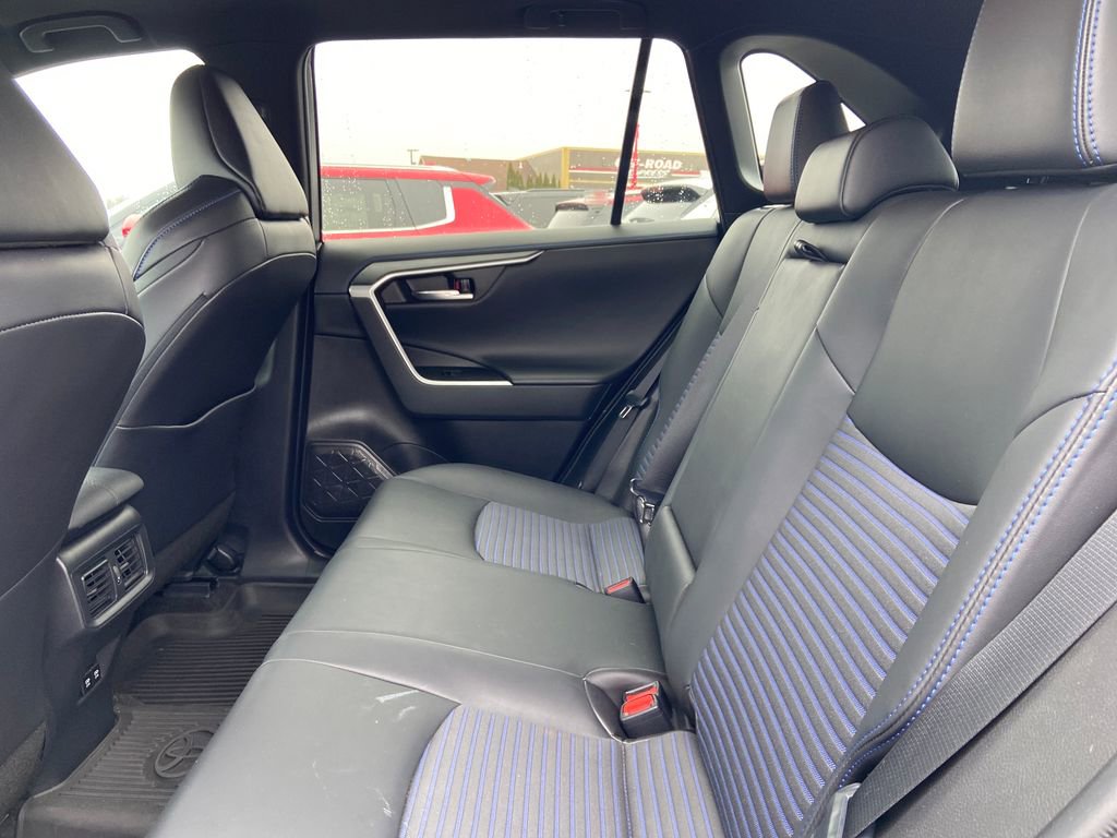 Used 2021 Toyota RAV4 XSE image 15