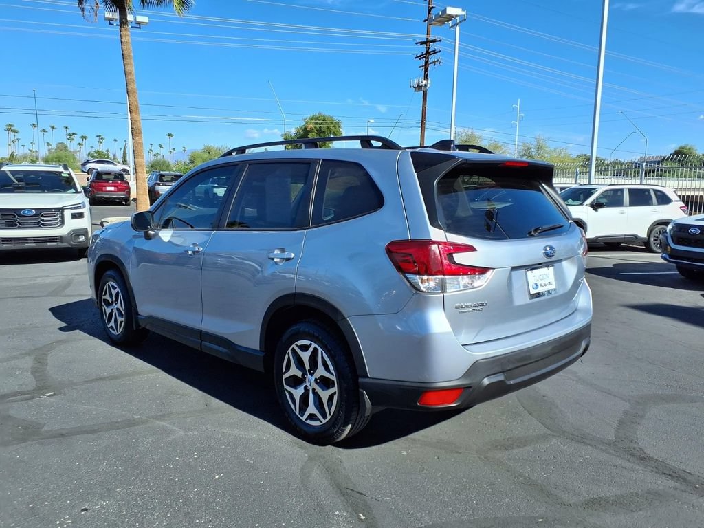 Certified 2024 Subaru Forester Premium AWD/4WD image 12