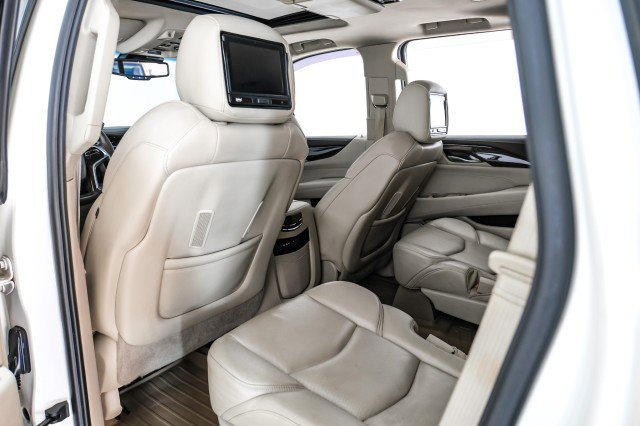 Used 2015 Cadillac Escalade Premium AWD/4WD image 45