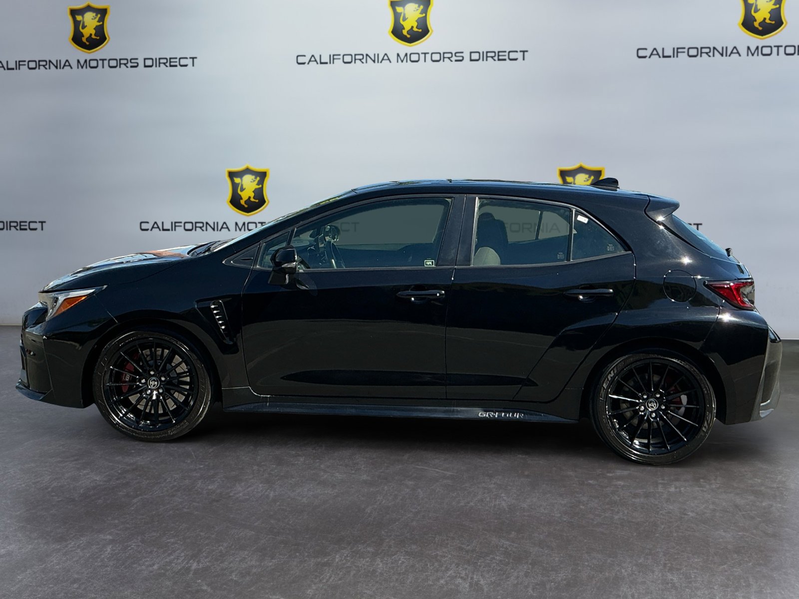 Used 2023 Toyota Corolla Core w/ Performance Package image 2