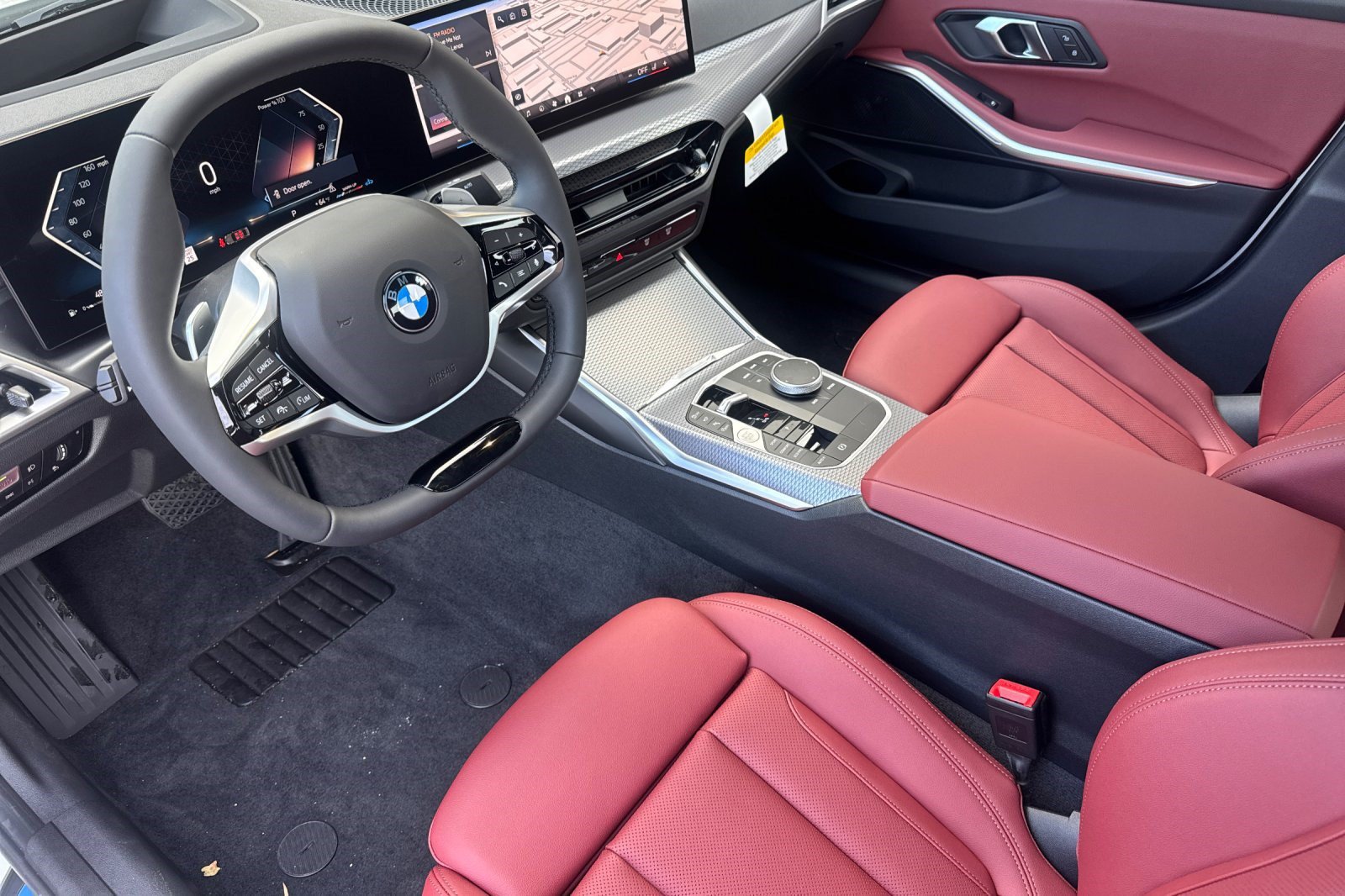 Used 2026 BMW 330i Sedan w/ Premium Package RWD image 4
