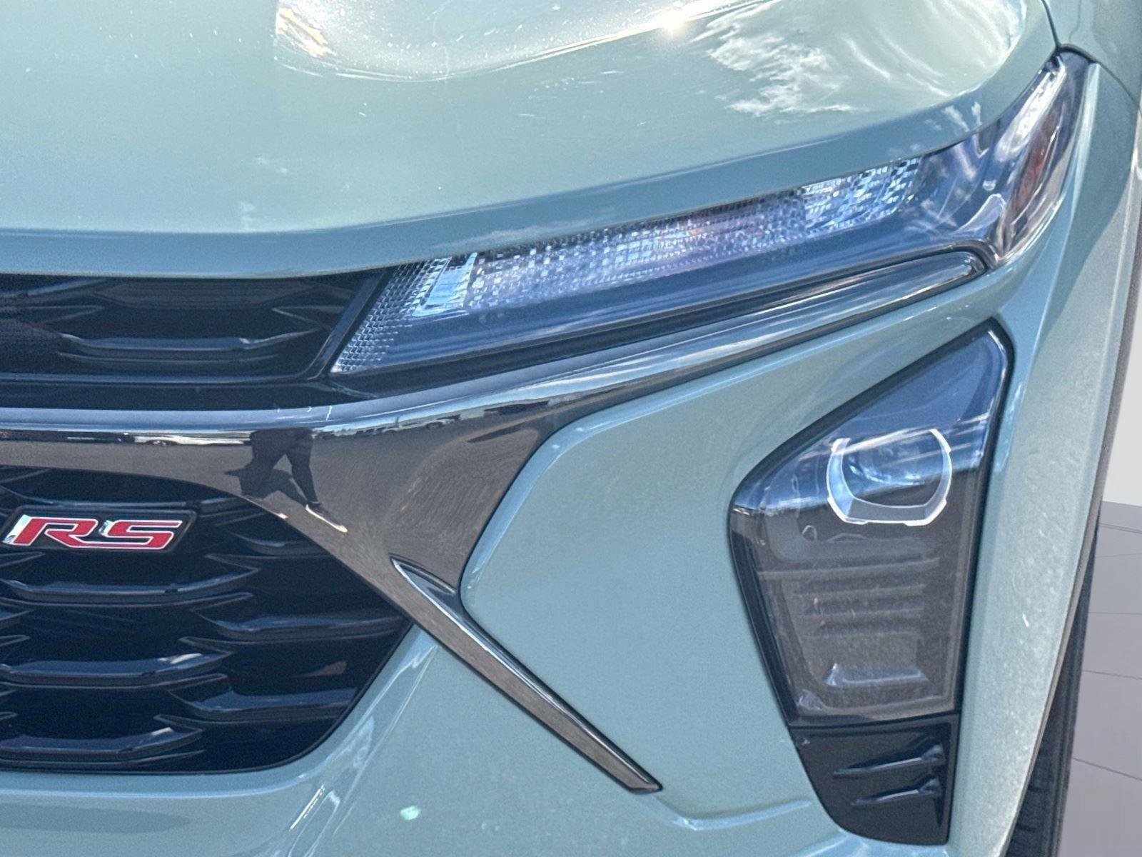 Used 2024 Chevrolet Trax RS w/ Driver Confidence Package image 10