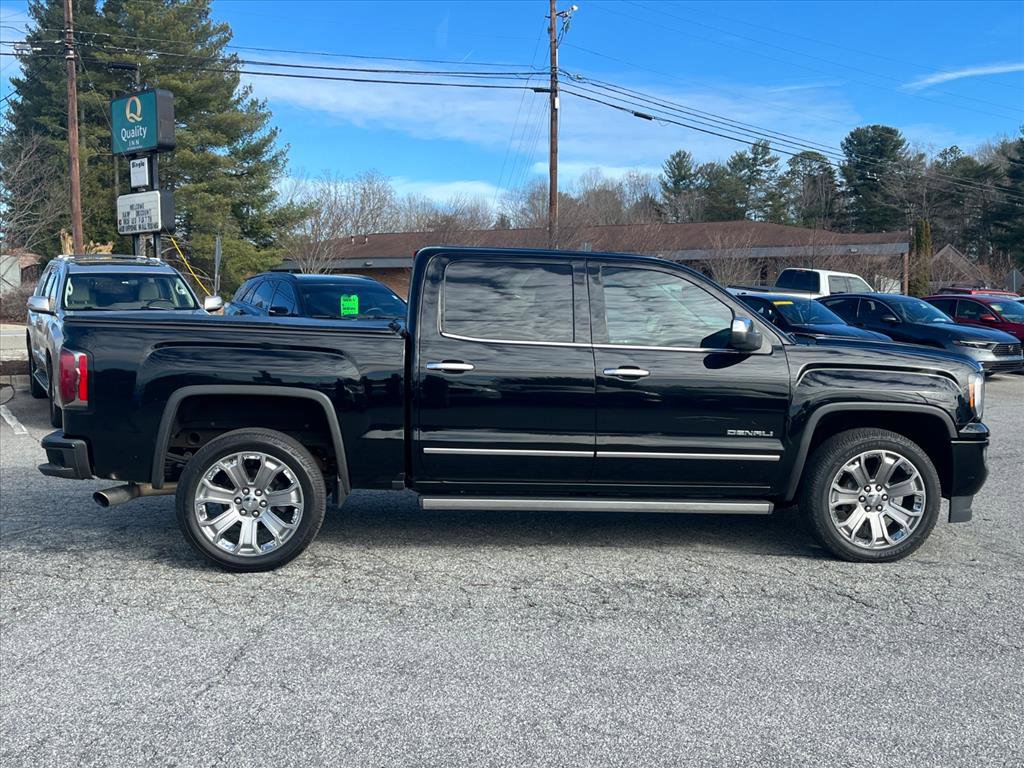 Used 2018 GMC Sierra 1500 Denali w/ Denali Ultimate Package image 3