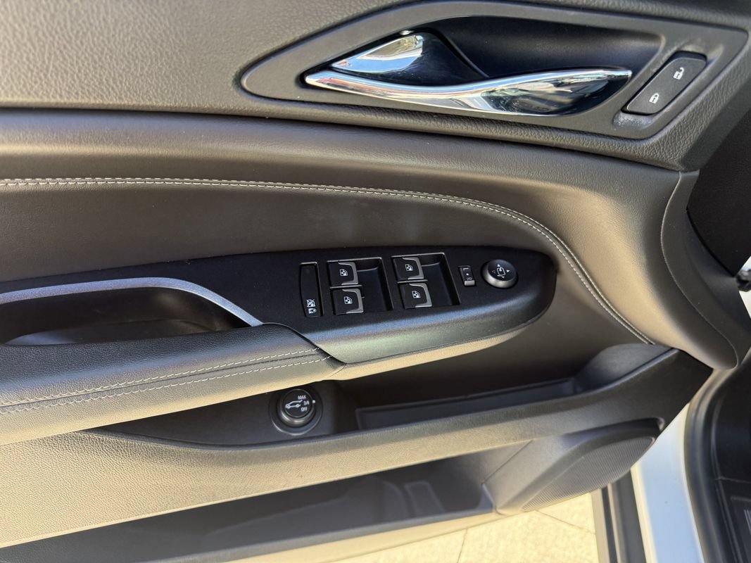 Used 2016 Cadillac SRX Performance w/ Driver Awareness Package FWD image 13