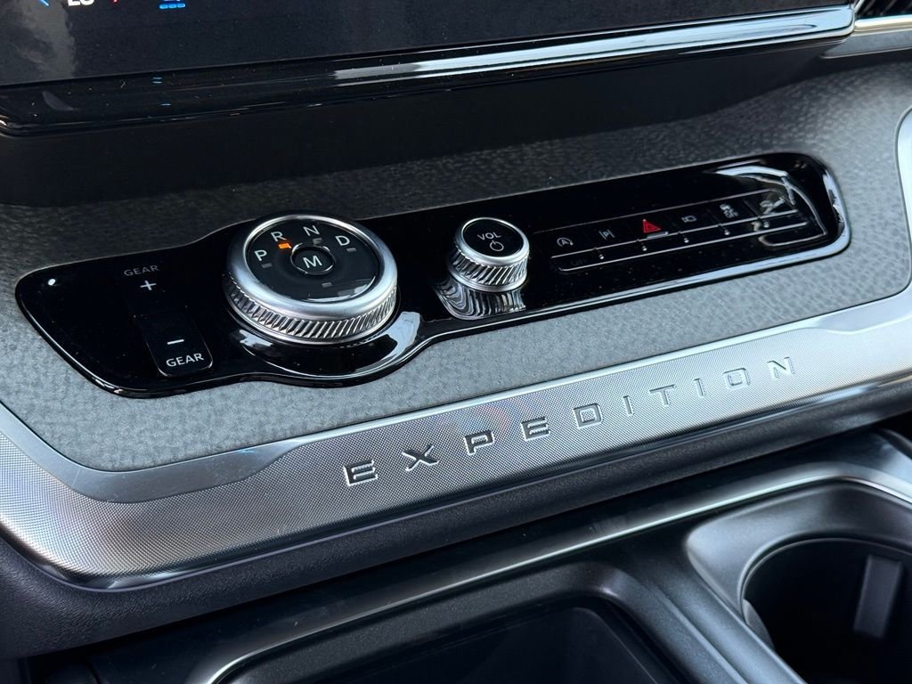 New 2027 Ford Expedition Tremor AWD/4WD image 13