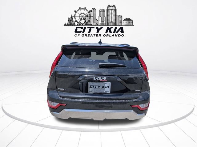 Used 2025 Kia Niro EX Touring FWD image 4