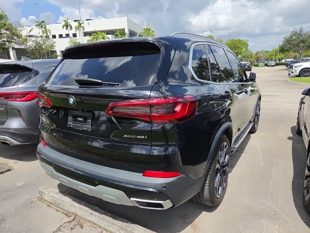 Used 2019 BMW X5 xDrive40i w/ Convenience Package AWD/4WD image 5