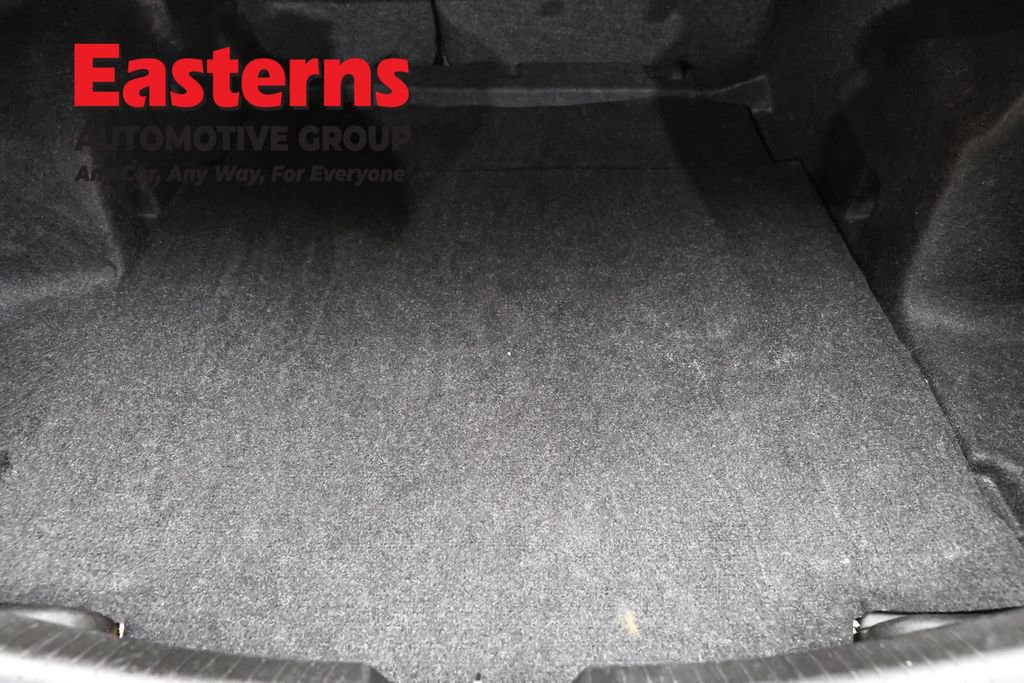 Used 2023 Chevrolet Malibu LT image 9