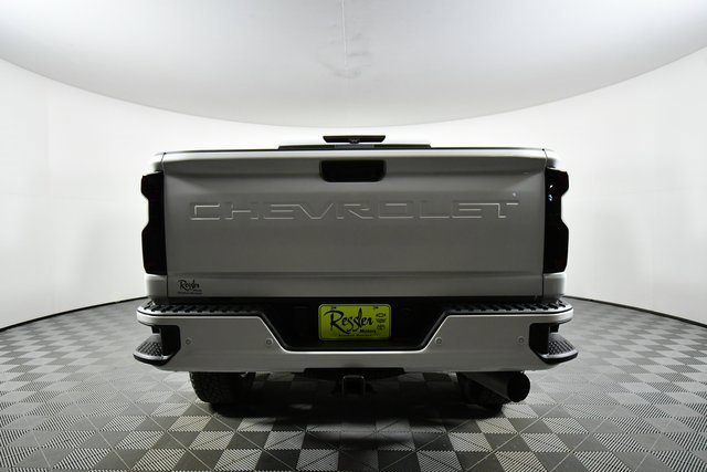 Used 2024 Chevrolet Silverado 3500 High Country w/ Technology Package image 12