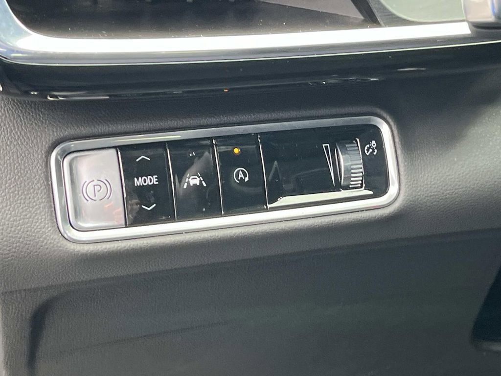 Used 2025 Buick Envision Preferred image 26