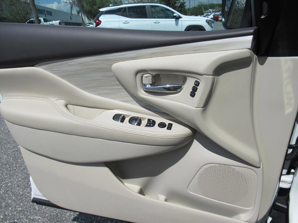 Used 2018 Nissan Murano SL w/ Moonroof Package image 20