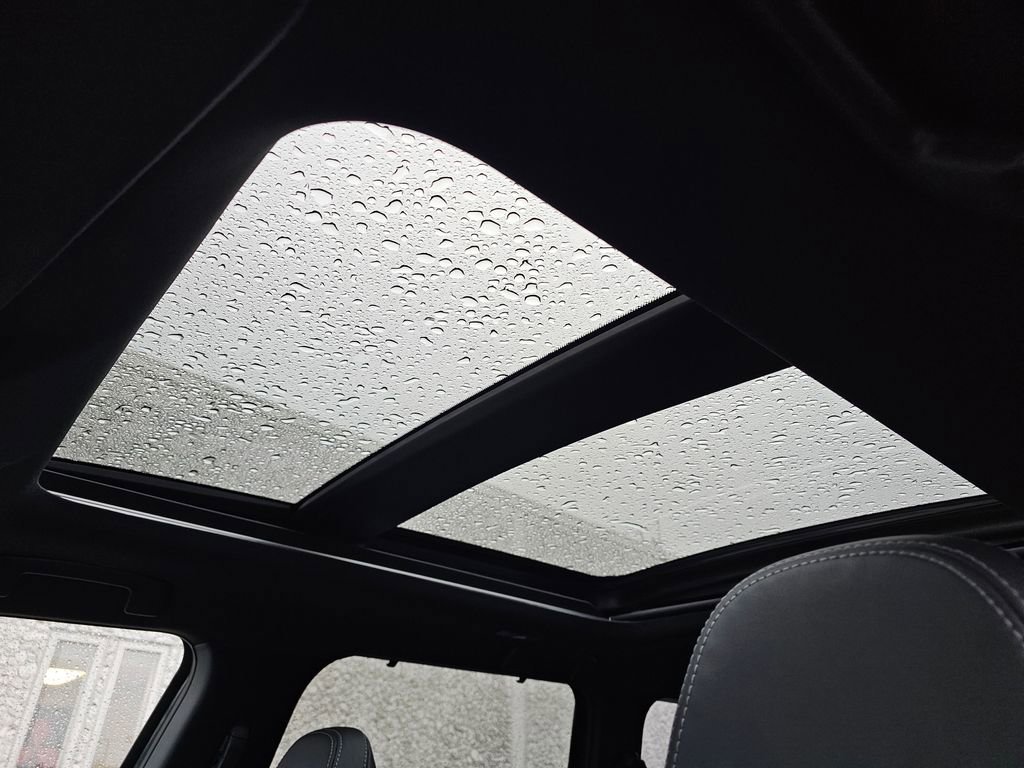 Used 2025 Mitsubishi Outlander SEL Black Edition image 18