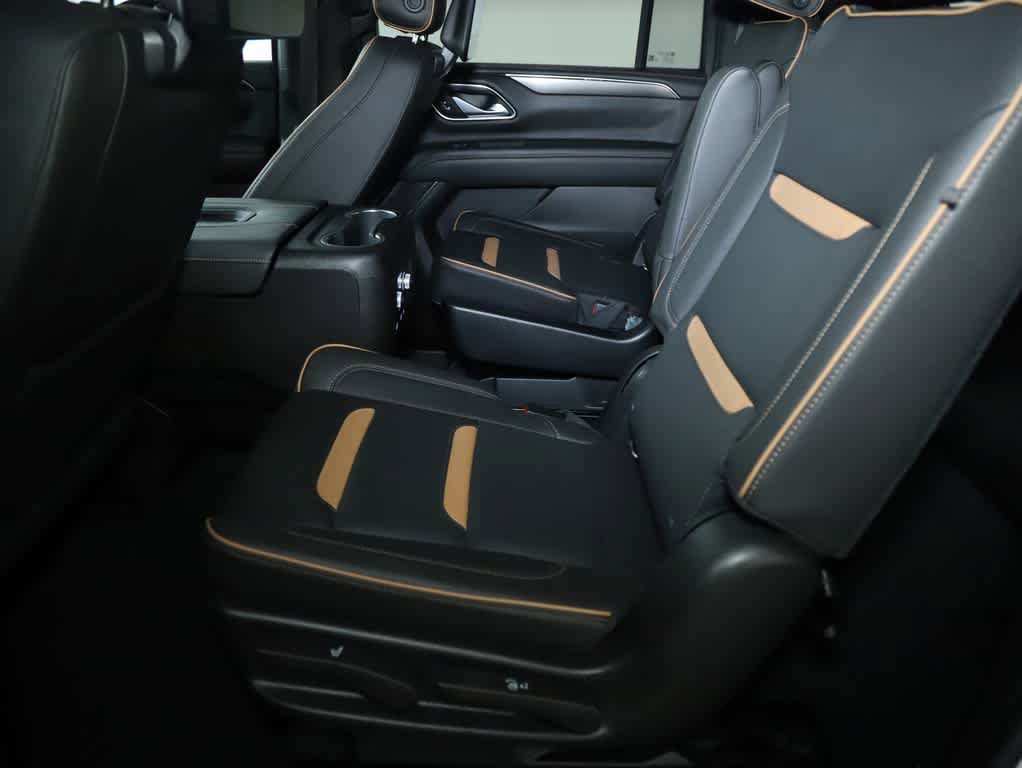 Used 2021 GMC Yukon XL AT4 w/ Rear Media and Nav Package image 15