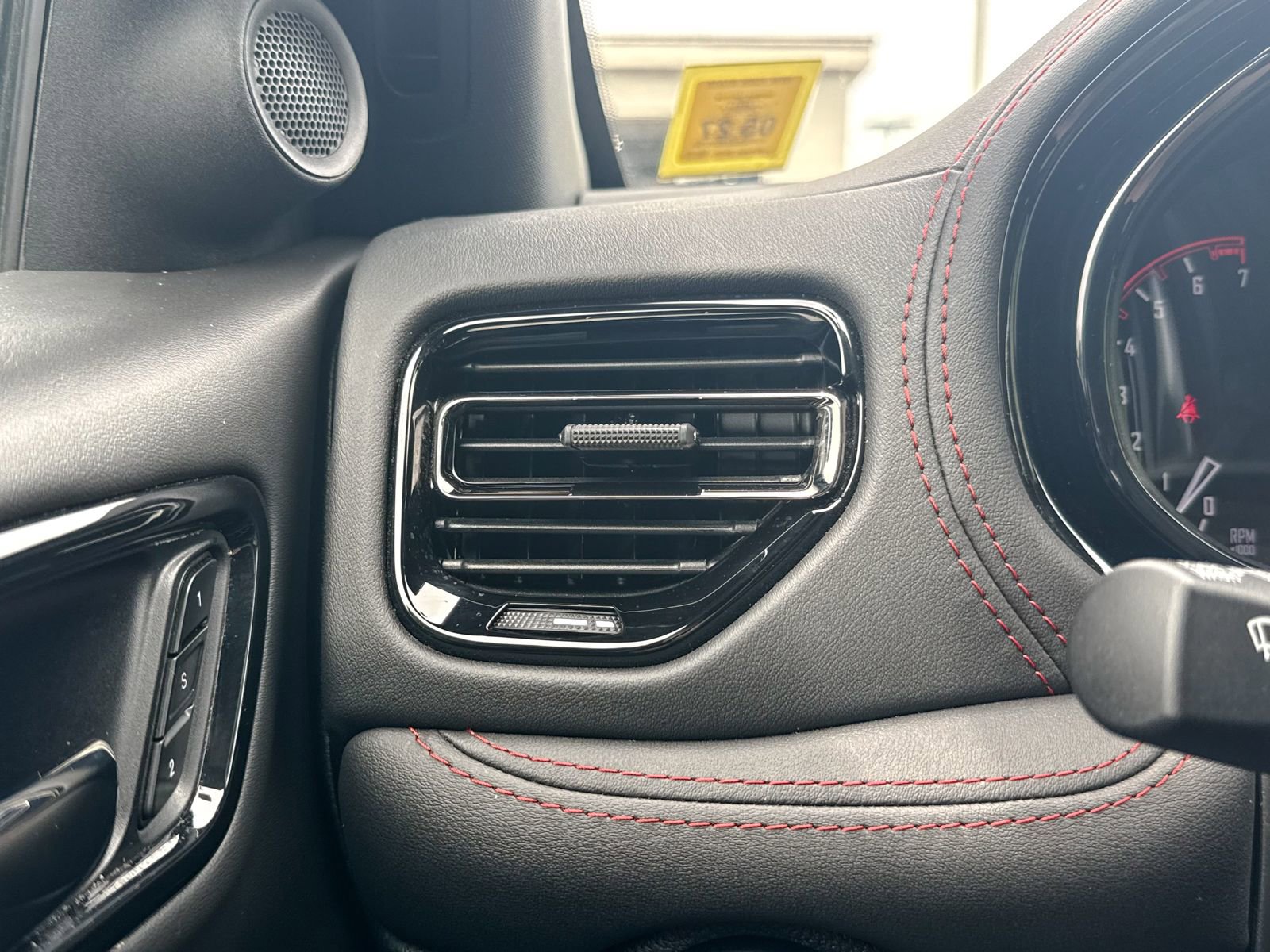 Used 2025 Dodge Durango GT AWD/4WD image 44