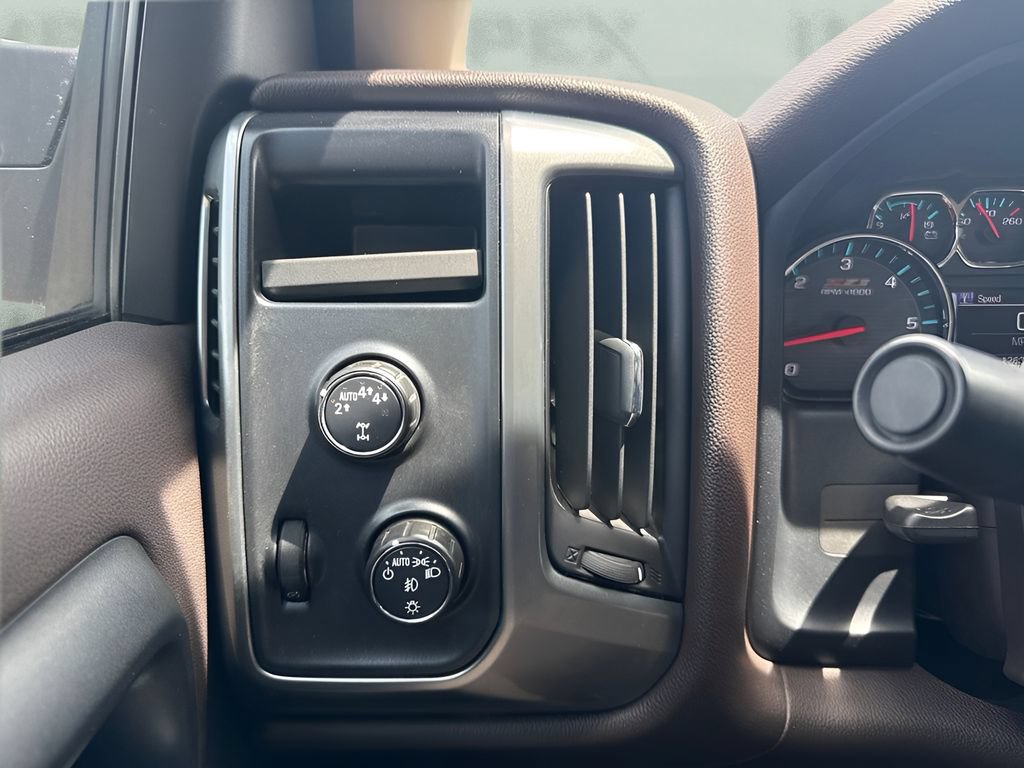 Used 2017 Chevrolet Silverado 1500 LT w/ All Star Edition AWD/4WD image 21