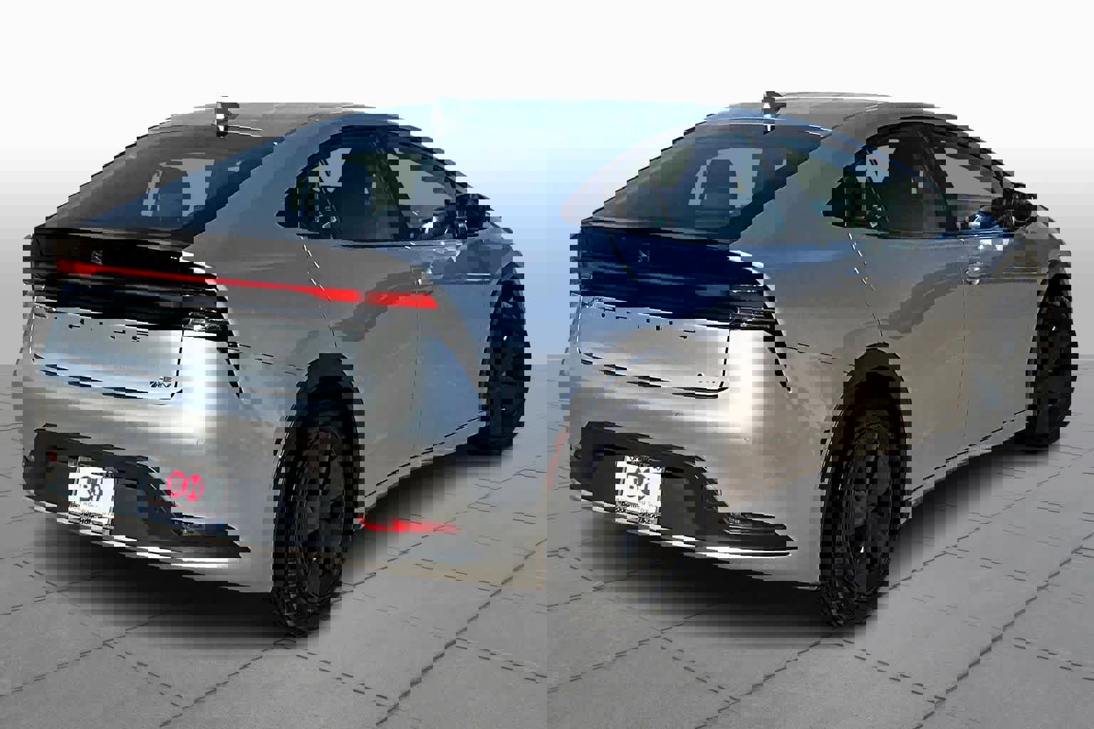 Used 2024 Toyota Prius XLE image 24