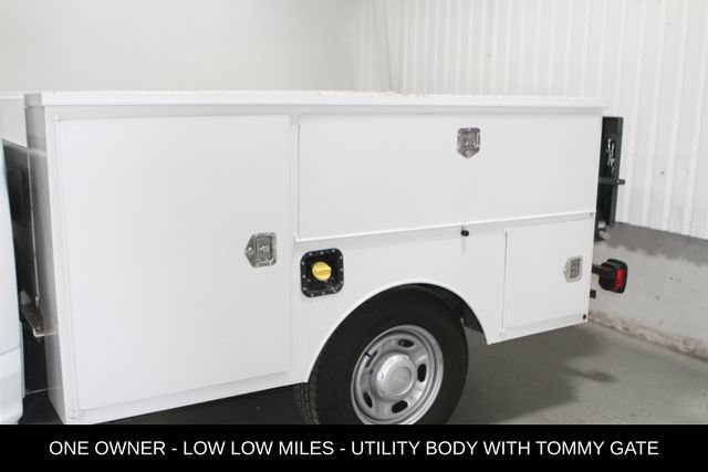 Used 2017 Ford F250 XL w/ Power Equipment Group RWD image 10