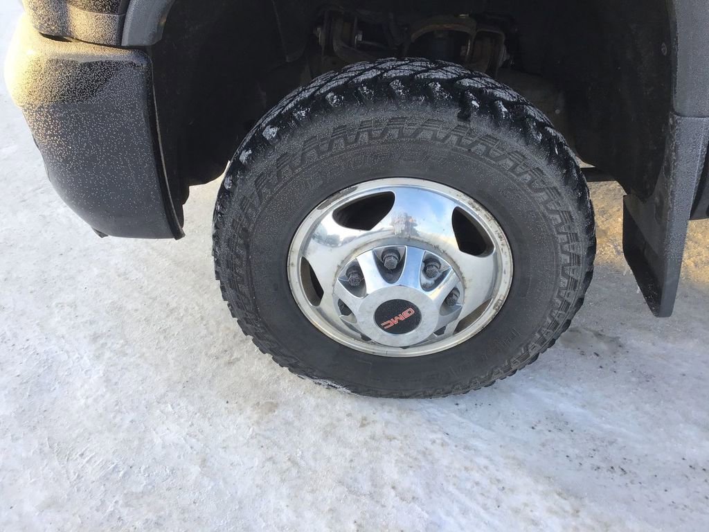 Used 2015 GMC Sierra 3500 Denali image 10