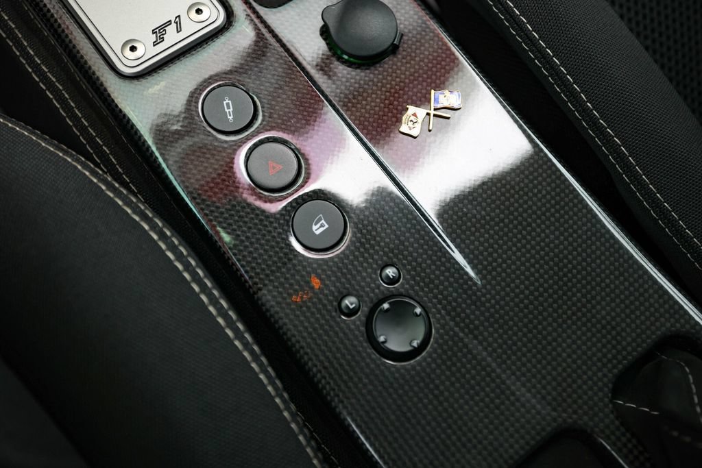 Used 2009 Ferrari F430 Scuderia RWD image 39