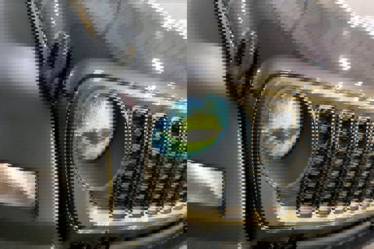 Used 2024 Jeep Wrangler Sport S image 28