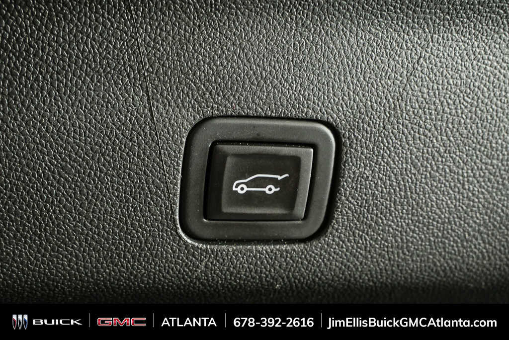 Used 2023 GMC Yukon XL SLT w/ SLT Premium Package image 36