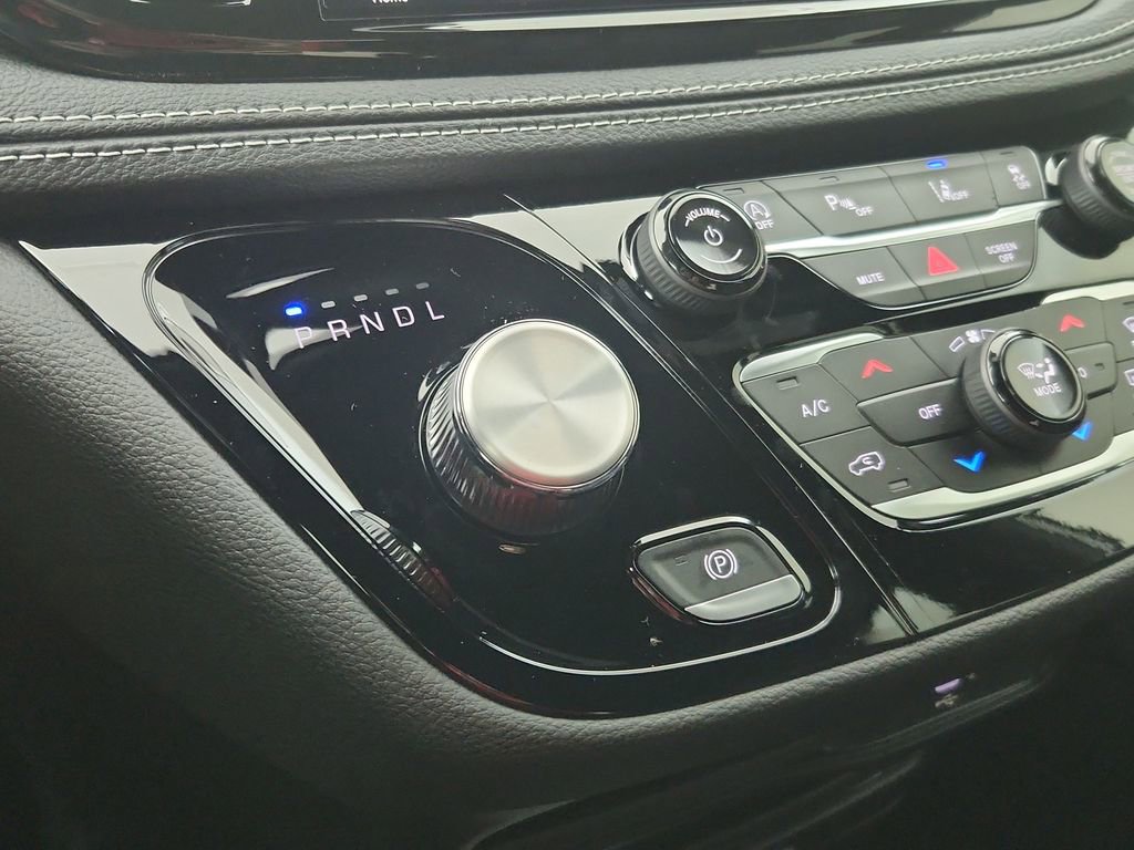 New 2026 Chrysler Pacifica Select FWD image 20
