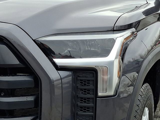 Used 2024 Toyota Tundra SR5 AWD/4WD image 9