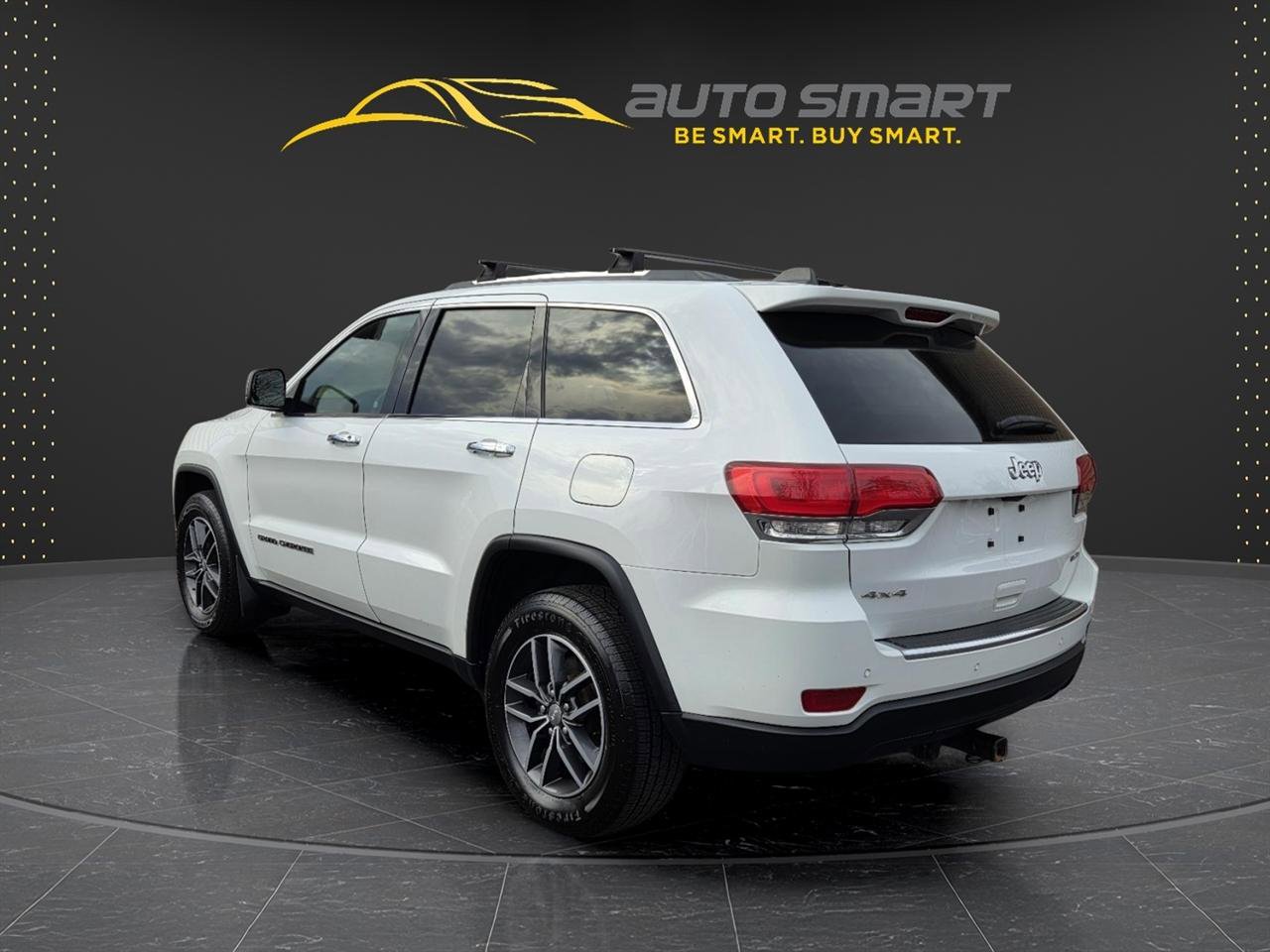 Used 2018 Jeep Grand Cherokee Limited AWD/4WD image 3