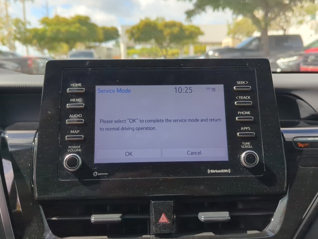 Used 2024 Toyota Camry SE FWD image 21