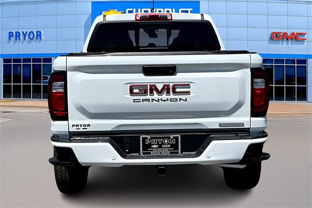 New 2025 GMC Canyon Elevation w/ Convenience Package image 4