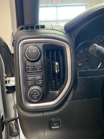 Used 2022 Chevrolet Silverado 2500 LTZ w/ Safety Package AWD/4WD image 23