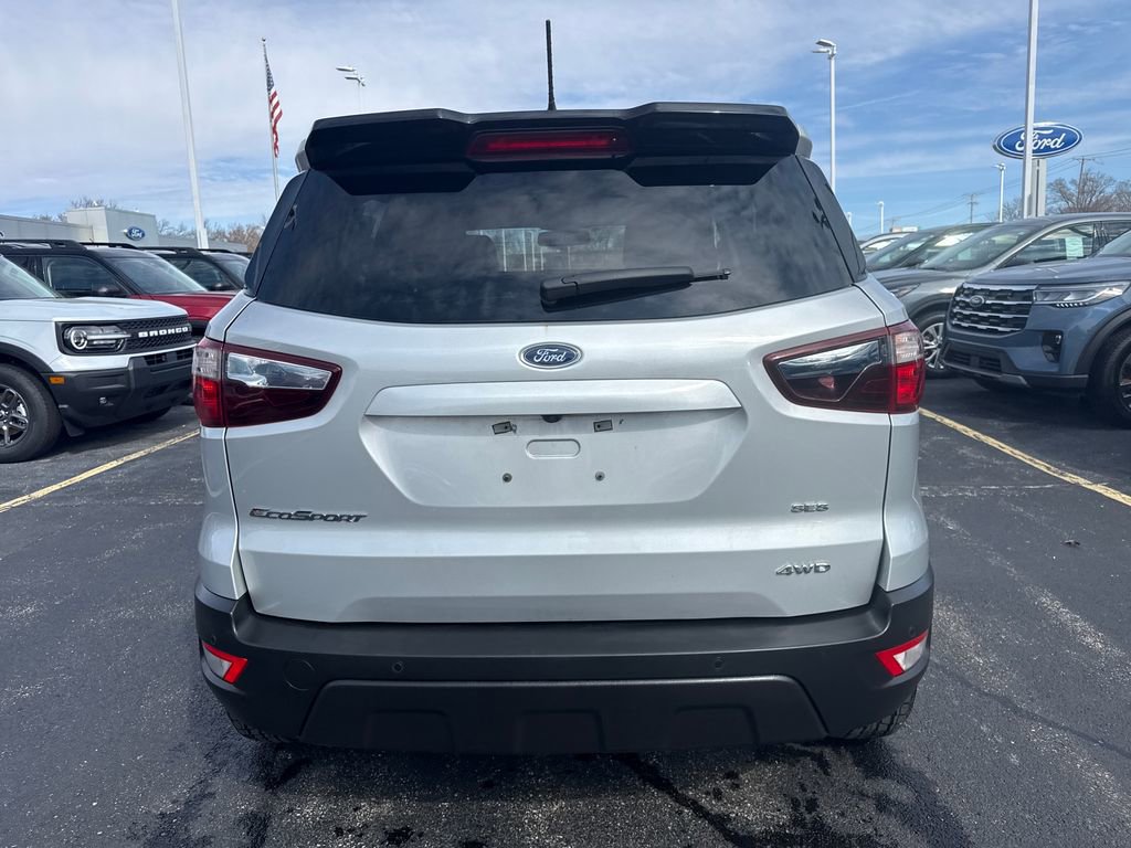 Used 2020 Ford EcoSport SES w/ SES Black Appearance Package image 8