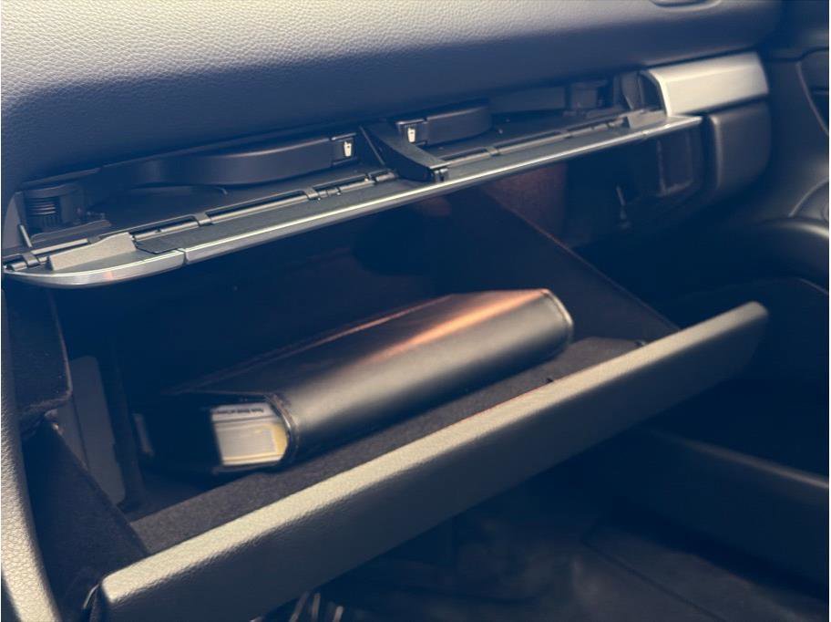 Used 2017 Porsche 718 Boxster S RWD image 23