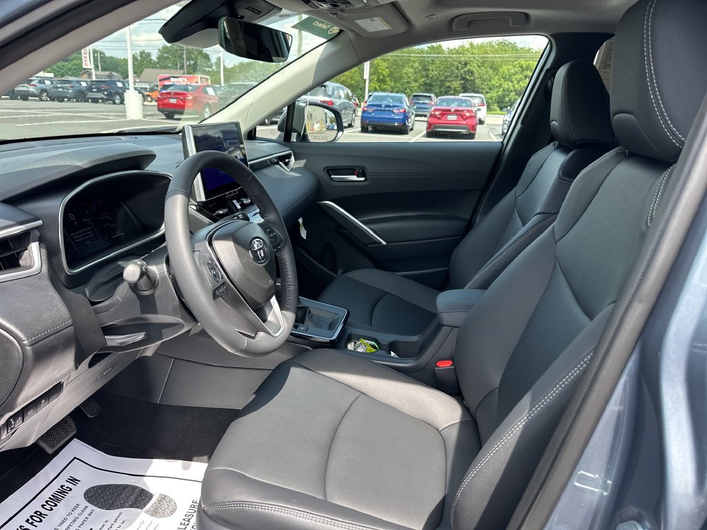 Used 2026 Toyota Corolla Cross XLE w/ Convenience Package AWD/4WD image 10