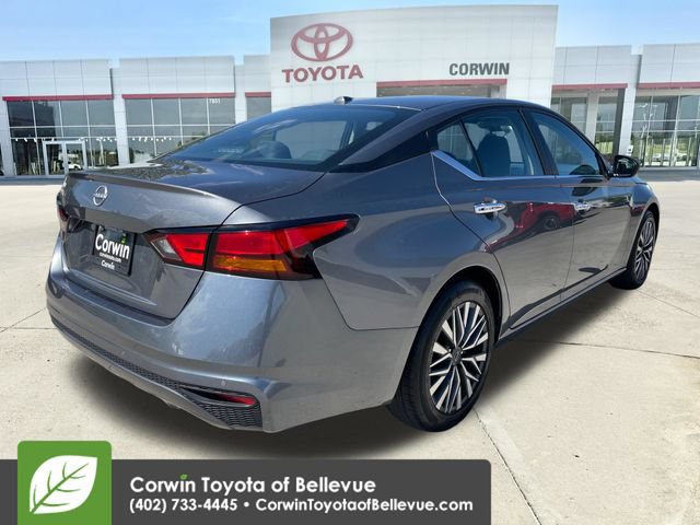 Used 2025 Nissan Altima 2.5 SV FWD image 5