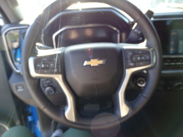 Used 2023 Chevrolet Silverado 1500 LT w/ Leather Package AWD/4WD image 14