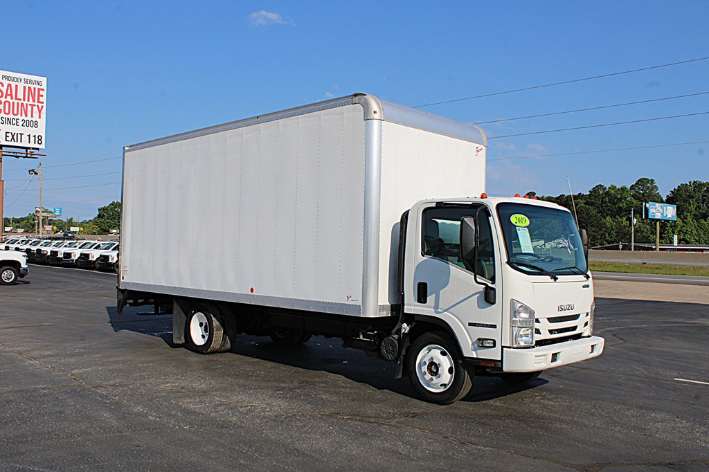 Used 2019 Isuzu NPR RWD image 3