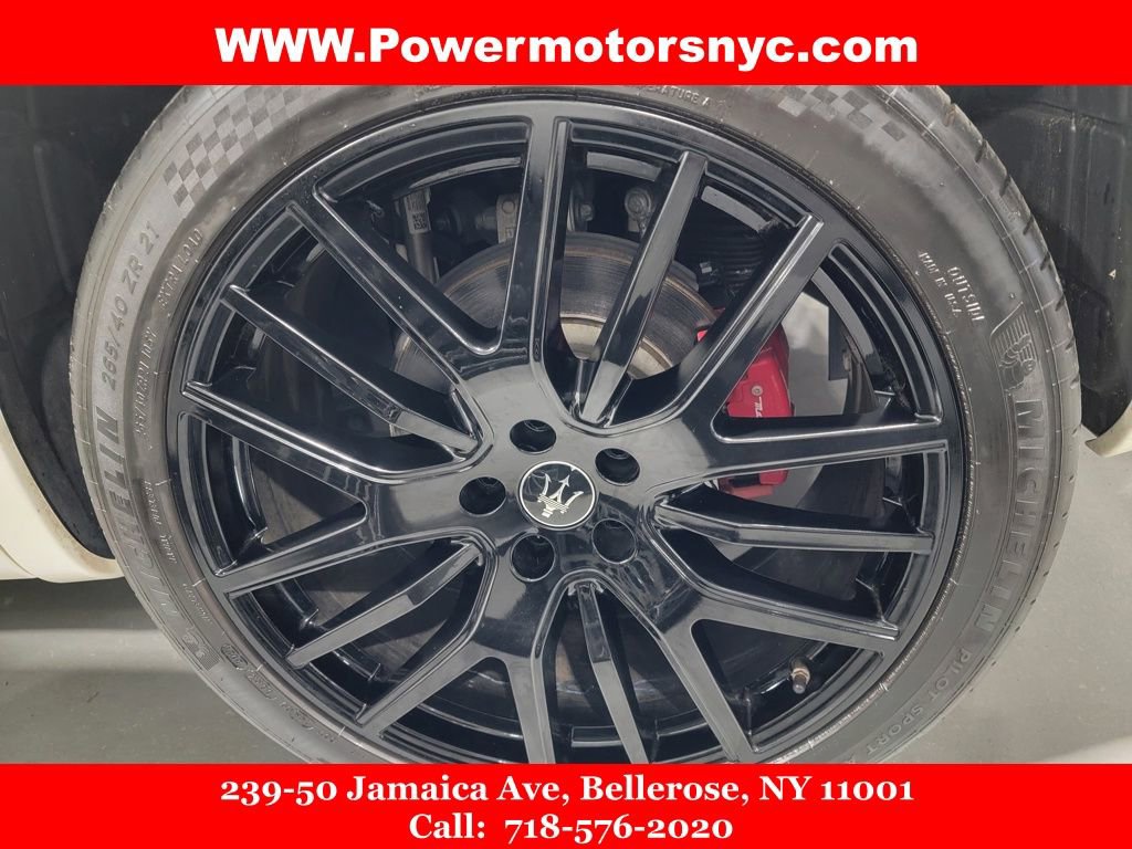 Used 2022 Maserati Levante GT image 15
