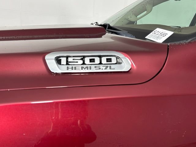 Used 2019 RAM 1500 Laramie AWD/4WD image 11
