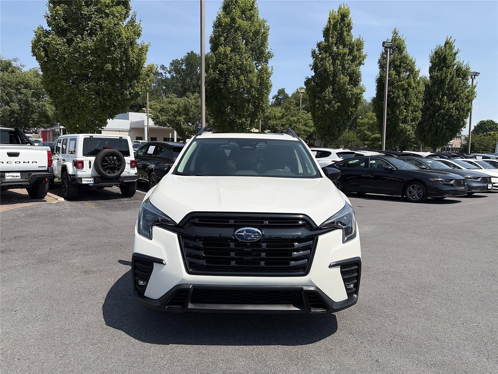 Used 2024 Subaru Ascent Onyx Edition Limited AWD/4WD image 8