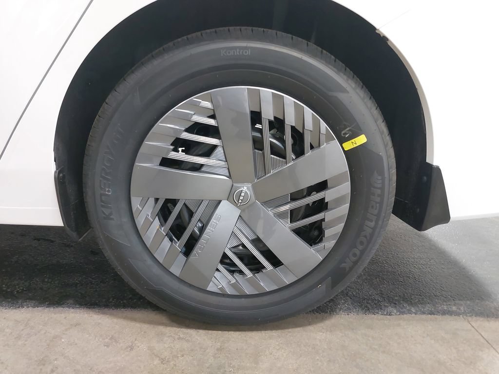New 2026 Nissan Sentra SV w/ Floor Mat Package FWD image 32