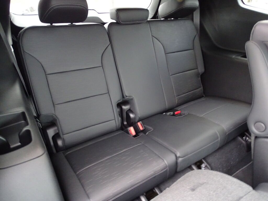 New 2025 Buick Enclave Sport Touring w/ Super Cruise Package image 12