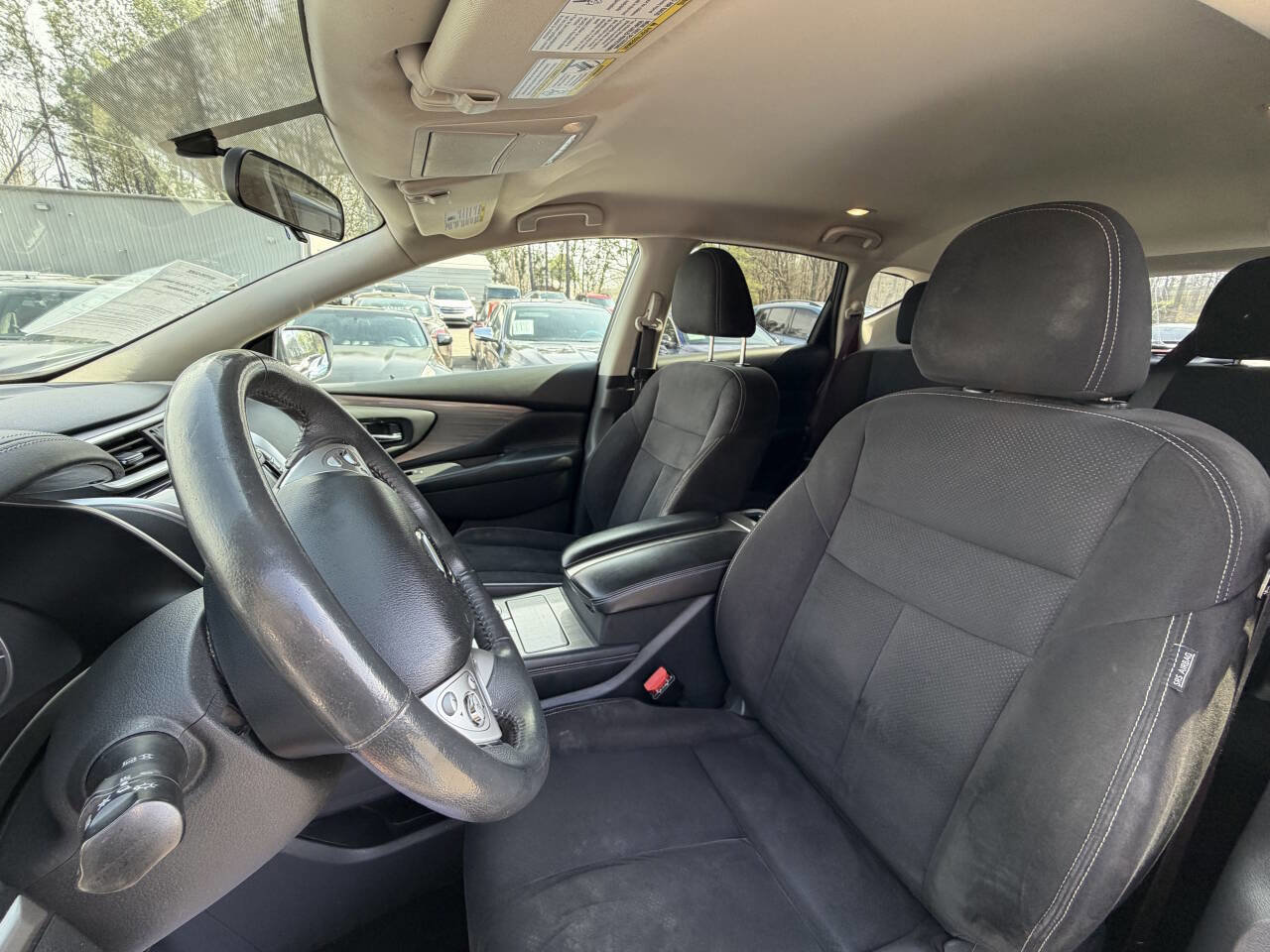 Used 2017 Nissan Murano SV image 15