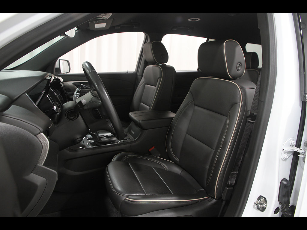 Certified 2022 Chevrolet Traverse Premier FWD image 5