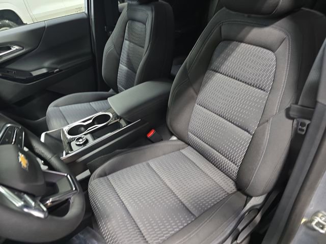 New 2026 Chevrolet Equinox LT w/ LPO, Floor Liner Package image 15